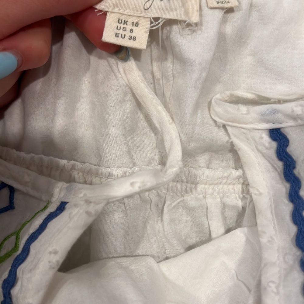 Forever That Girl (Anthropologie) White Jordan Eyelet Cotton Tank Top, Size 6 - Picture 4 of 4